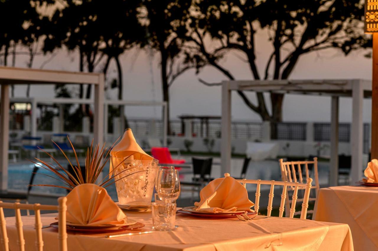 Hotel Lido Beach Oristano Exterior foto